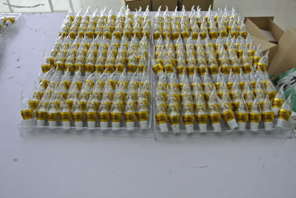 【卡瑞拉灯饰配件 超亮水晶蜡尾泡 LED蜡烛泡/E14 专业承接】价格,厂家,图片,LED蜡烛灯,中山市古镇卡瑞拉灯饰配件商店-